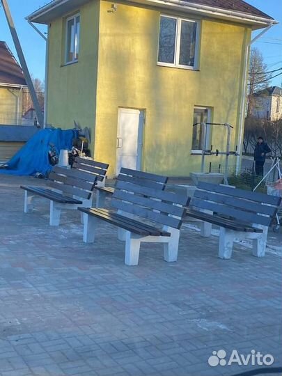 Скамейки из бетона. Парковые лавки