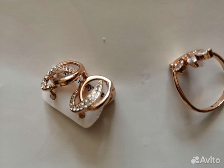 Набор серьги и кольцо