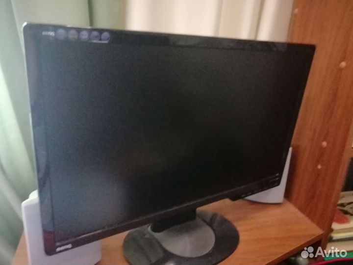 Монитор Benq G2220HD