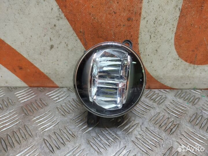 Птф левый Toyota Camry 8 XV70 2017-Нв