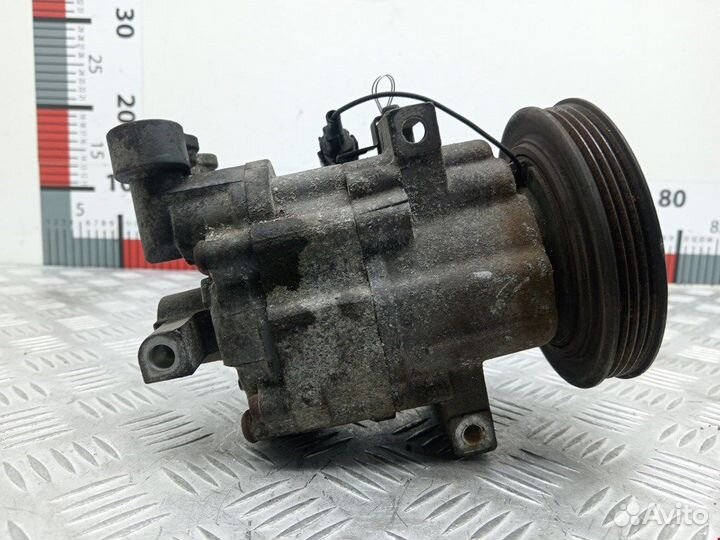 Компрессор кондиционера для Nissan Note 92600AX80B