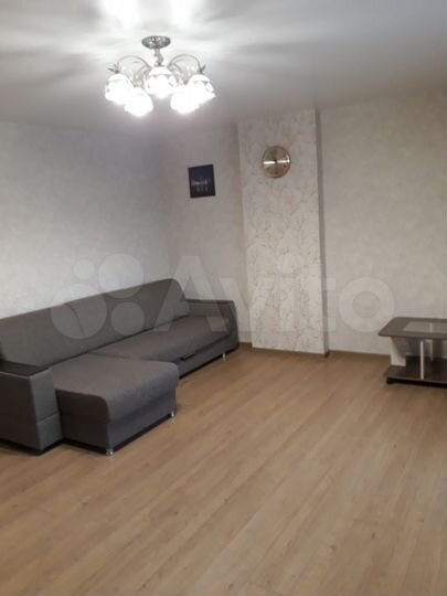 1-к. квартира, 52 м², 1/9 эт.