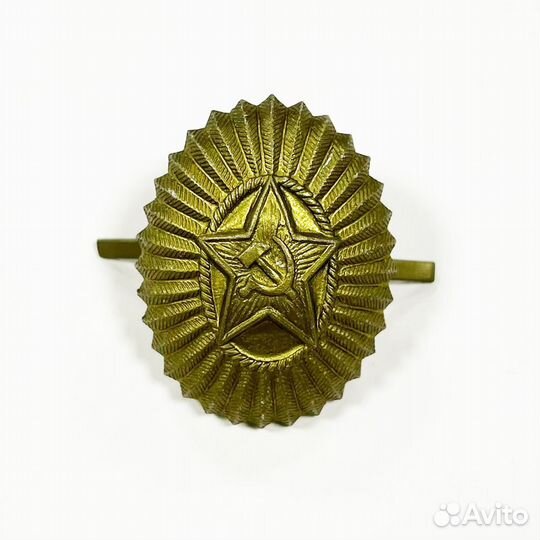 Кокарда орех со звездой (зелёная) полевая СССР