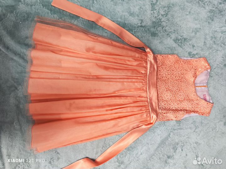 Нарядное платье