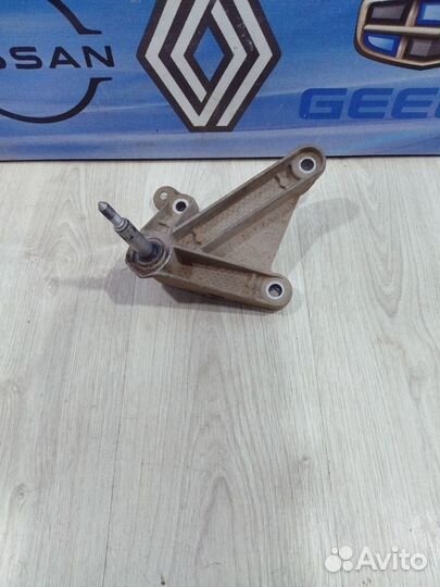 Кронштейн опора крепления кпп коробки передач Rena