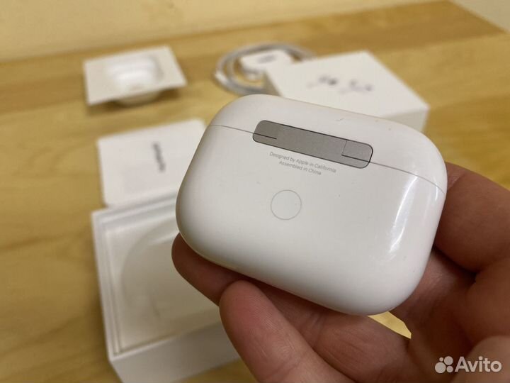 Наушник Apple AirPods Pro 2