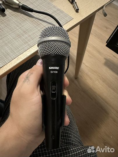 Микрофон shure SV100