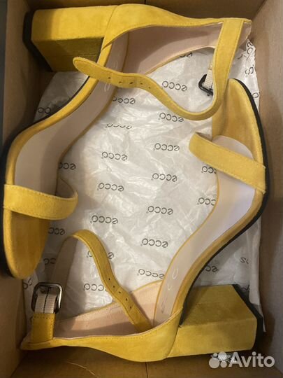 Сандалии ecco 37