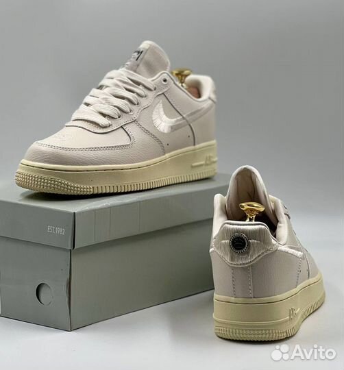 Nike Air Force 1 Low