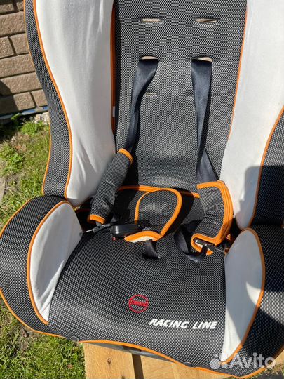Детское автомобильное кресло от 0 до 25 кг