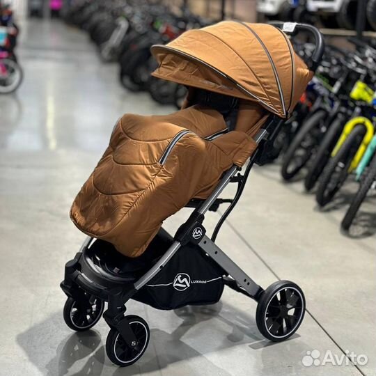 Прогулочная коляска luxmom T9