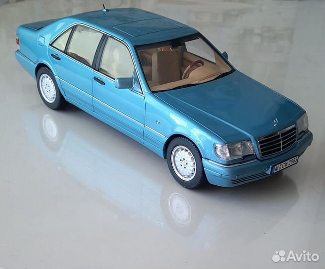 Mercedes-Benz S600 W140