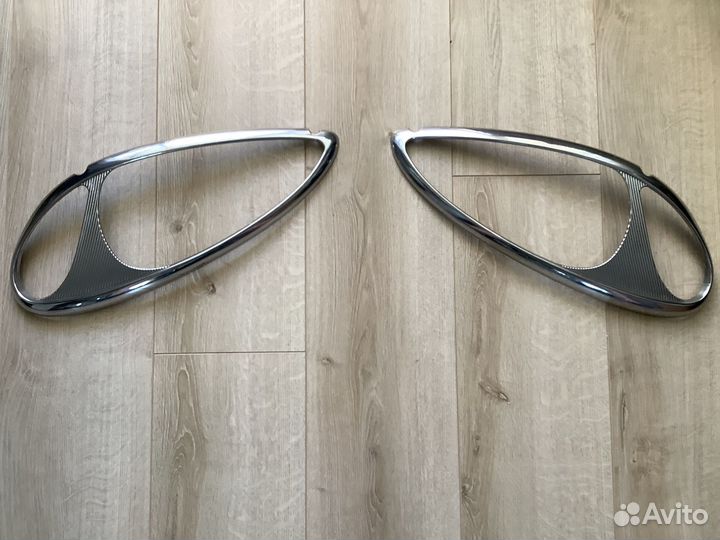 Хромированные накладки передних фар PT Cruiser