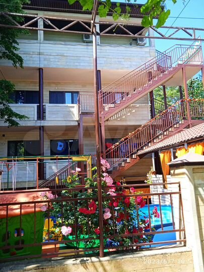 Комната 18 м² в 4-к., 3/3 эт.