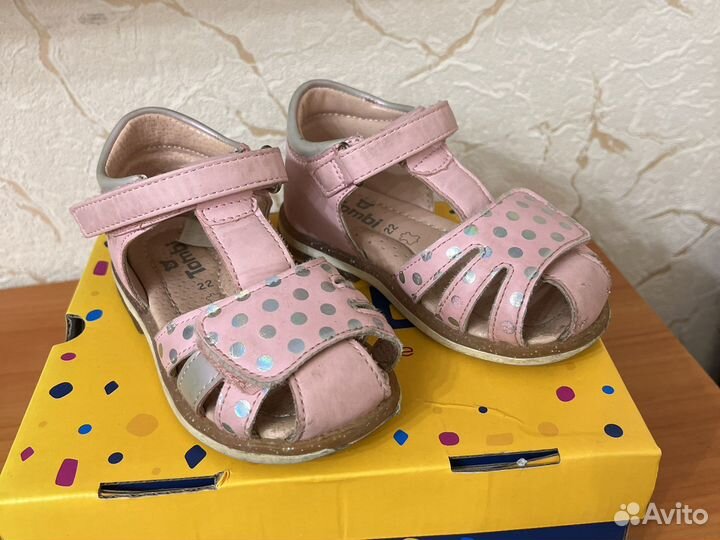 Продам сандали 22 р-ра