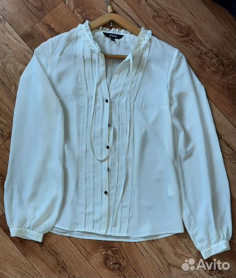 Женские вещи, рубашки, водолазки