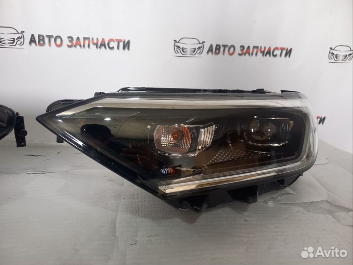 Volkswagen Jetta 7 фара левая Full LED