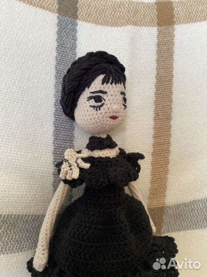 Кукла Уэнсдей аддамс