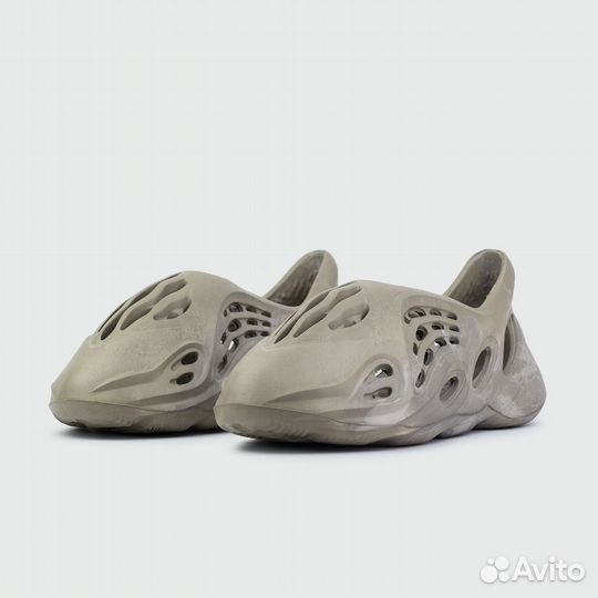 Кроссовки Yeezy Foam Stone Sage