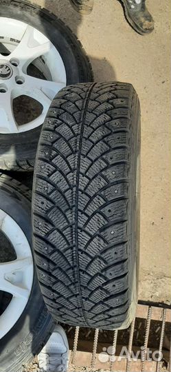R15 Bfgoodrich G-Force Stud 195/65, PCD 5x112 DIA 57.1