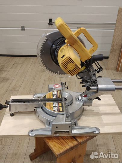 Пила торцовочная Энкор Корвет 4М