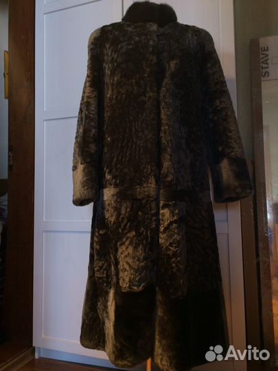 Пальто меховое
