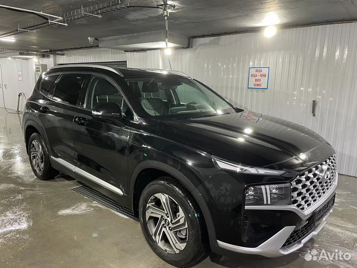 Hyundai Santa Fe 2.5 AT, 2021, 2 700 км