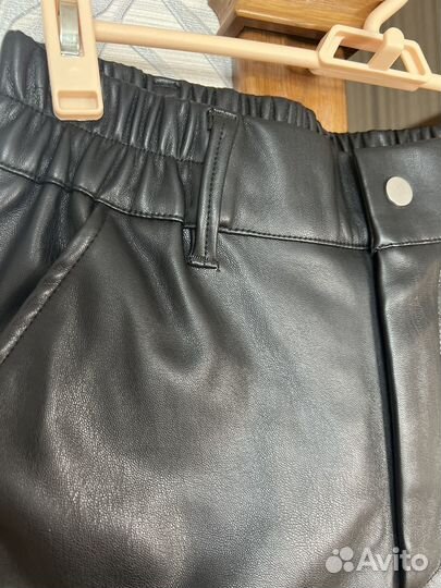 Кожаные шорты