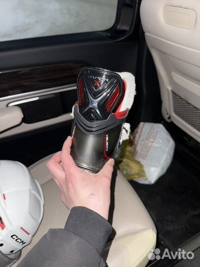 Коньки хоккейные 42 размер