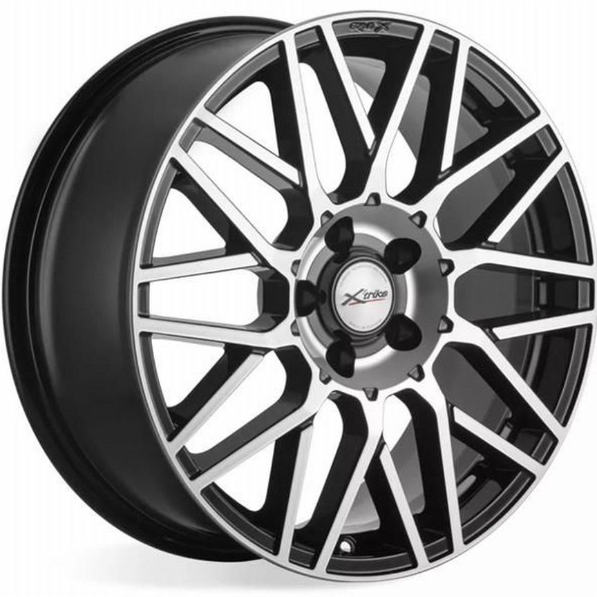 X'trike X-133 : 7,5x18 5*114,3 Et:45 Dia:60,1 BK/FP
