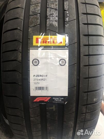 Pirelli P Zero 275/40 R21 и 315/35 R21 111Y