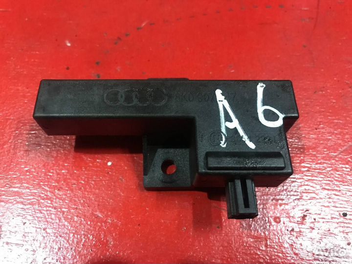 Антенна бесключевого доступа Audi A6 С7 cgwb 3.0