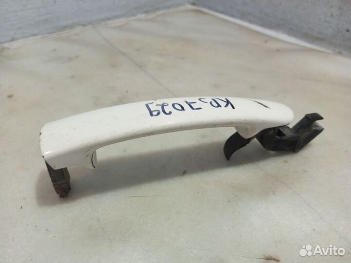 Ручка двери skoda roomster