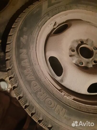 Nordman Nordman 4 215/65 R16