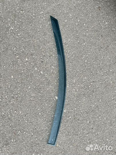 Ветровики nissan tiida latio