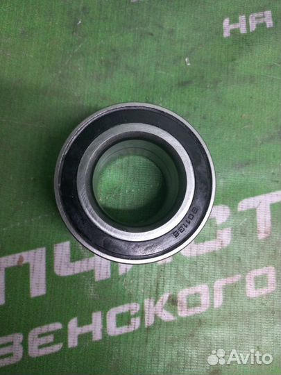 Подшипник передней ступицы Skoda Octavia A4 2000