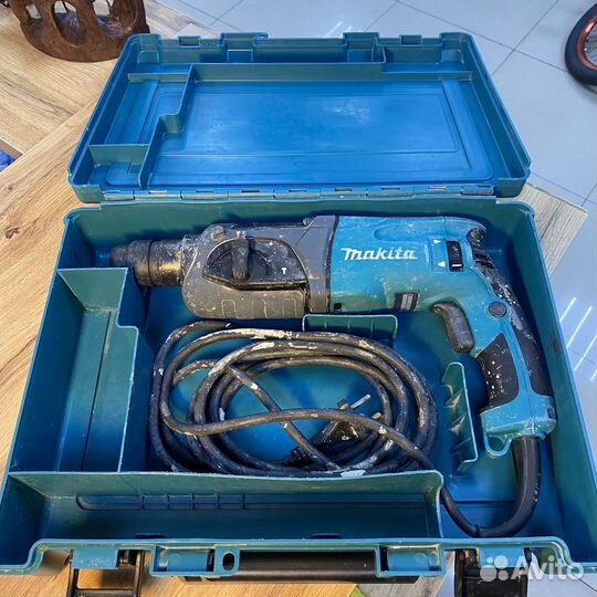 Перфоратор makita HR2470