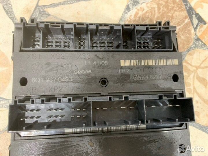 Блок комфорта Skoda Fabia хэтчбэк 1.4 BXW 2008