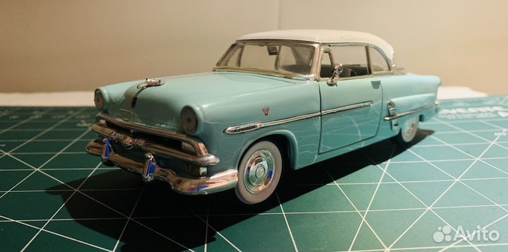 Модель автомобиля Ford Victoria 1953