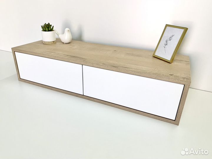 Консоль/туалетный столик в наличии