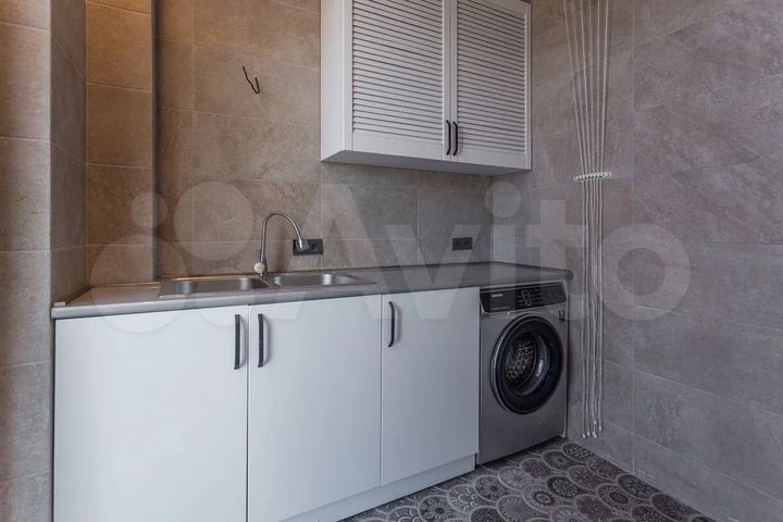 4-к. квартира, 302 м² (Грузия)