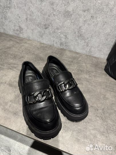 Лоферы ботинки женские