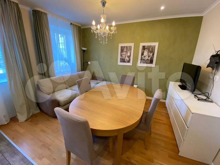 3-к. квартира, 70 м², 1/8 эт.