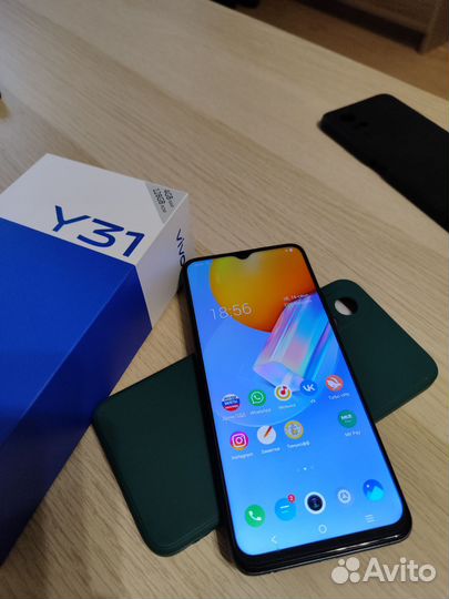 Телефон vivo Y31