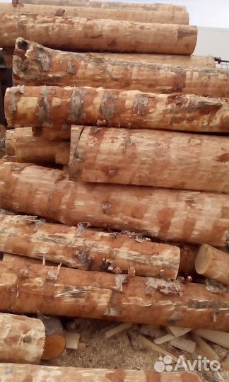 Дрова в бревнах