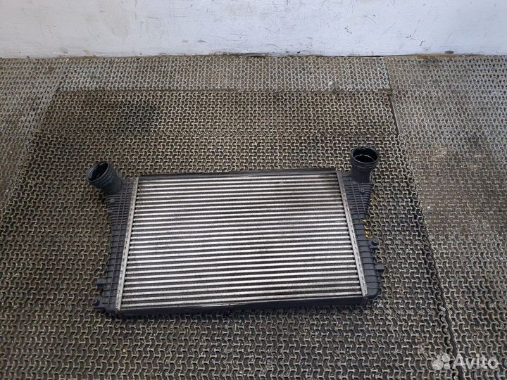 Радиатор интеркулера Volkswagen Passat 6, 2007