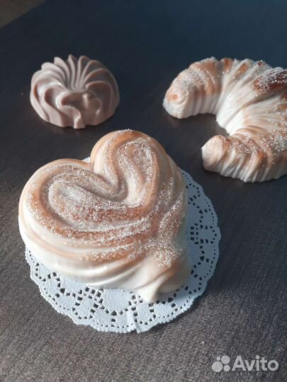 Набор из мыла ручной работы