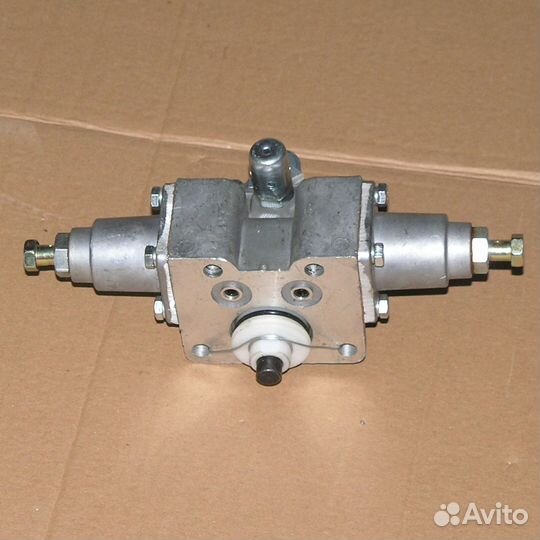 Воздухораспределитель кпп маз-543205, (megapower)