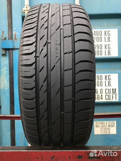 Nokian Tyres Line 225/50 R17
