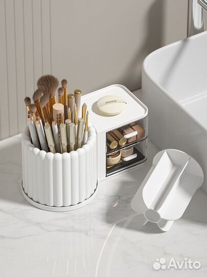 Вращающийся органайзер для косметики